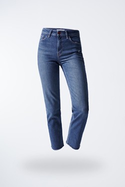 Women's Jeans with Slim Leg