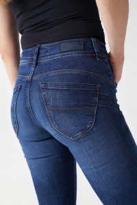 JEANS SECRET PUSH IN SLIM EFFETTI LAVATO