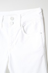 SECRET PUSH IN SKINNY WHITE JEANS