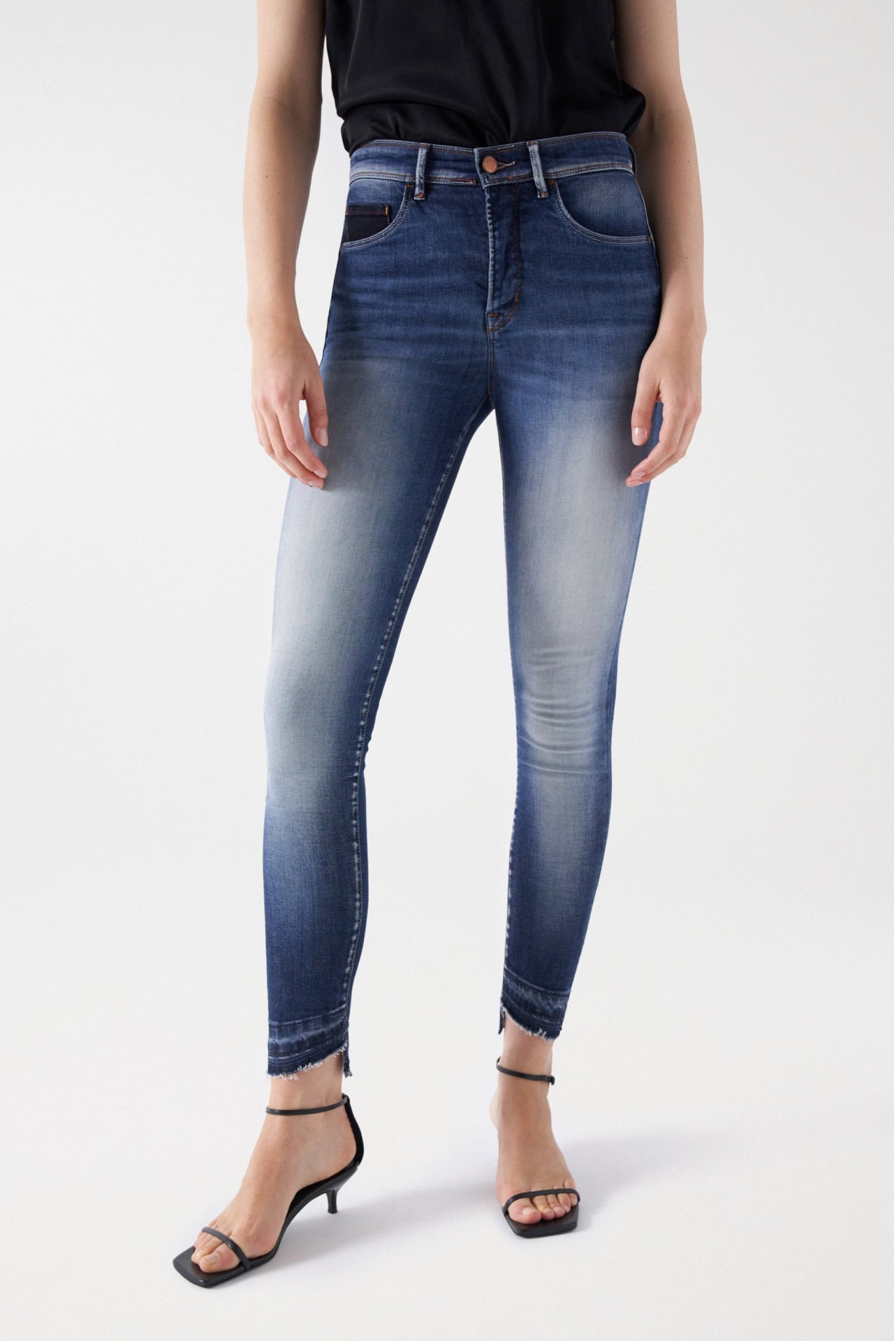 JEANS FAITH PUSH IN CROPPED PREMIUM WASH