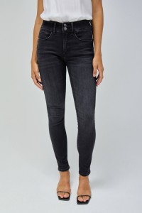 SECRET PUSH IN SKINNY DARK JEANS