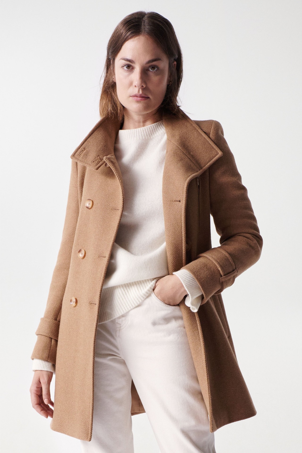 MANTEAU LONG GRACE EN TOFFE AVEC DTAILS