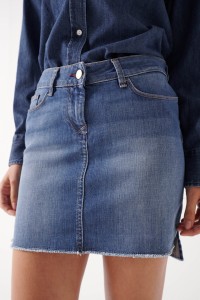 PUSH UP SHAPE UP DENIM MINI-SKIRT