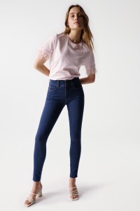 SECRET PUSH IN SKINNY SOFT TOUCH JEANS