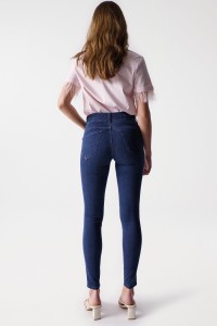 SECRET PUSH IN SKINNY SOFT TOUCH JEANS