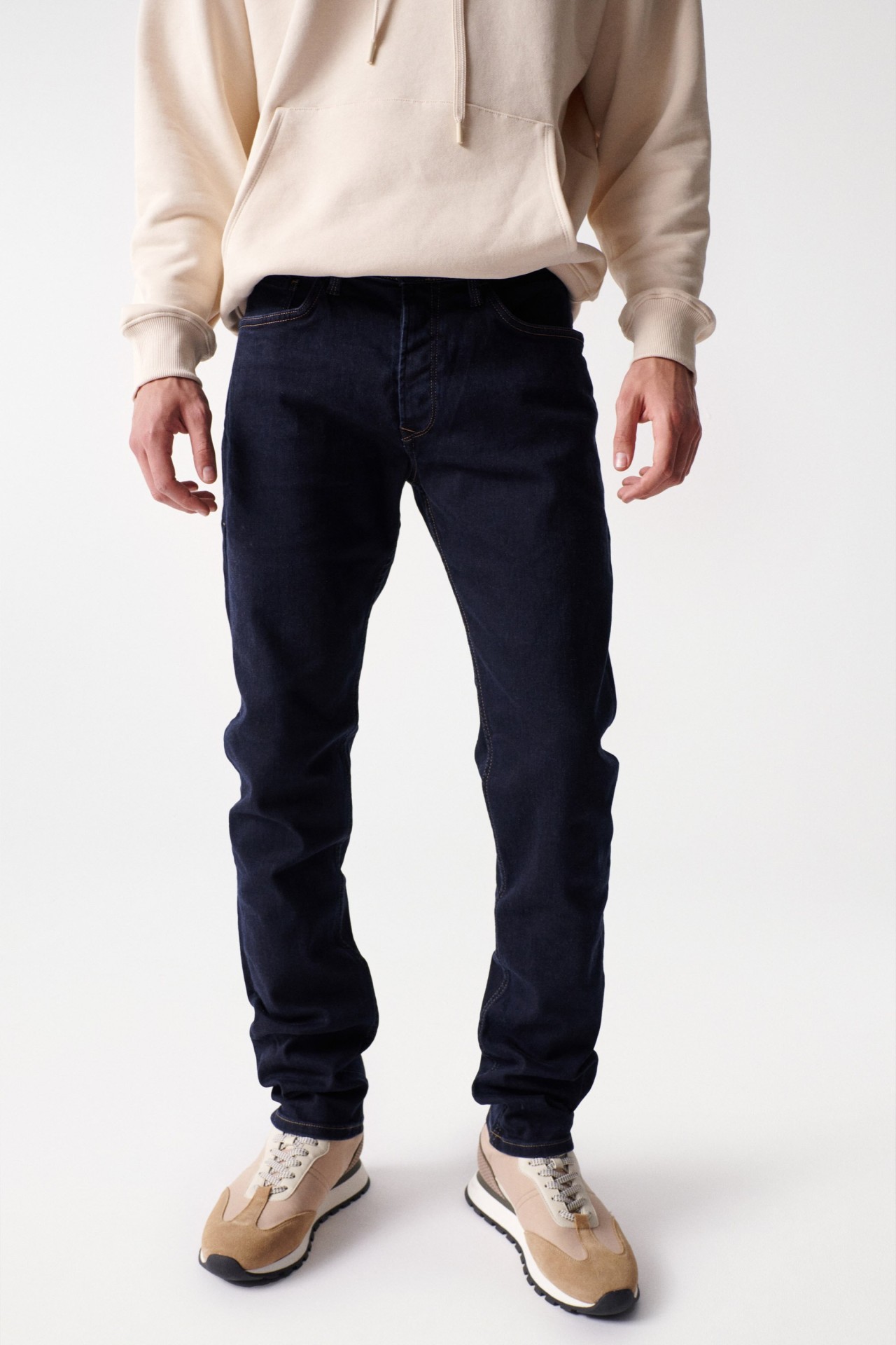 JEANS S-REPEL REGULAR ESCURAS