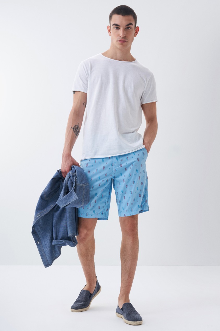 PANTALONES CORTOS CHINO CON MICROPRINT