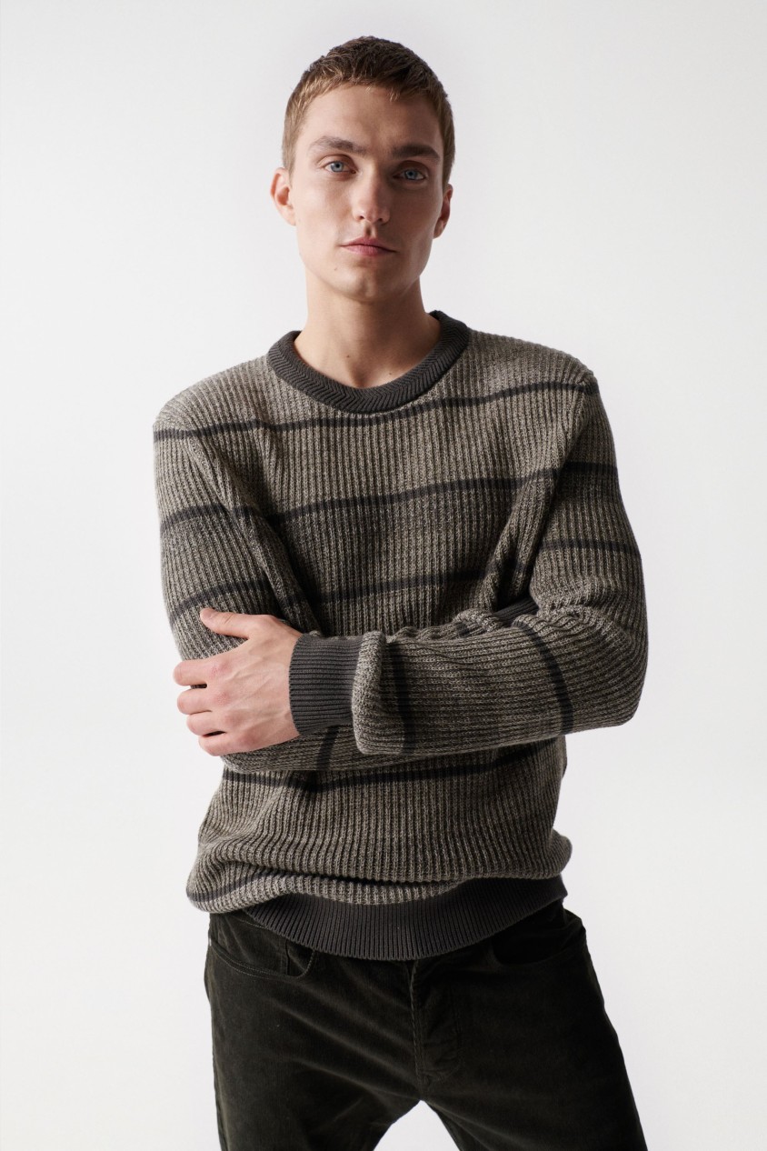 KNITTED JUMPER WITH DEGRAD STRIPES