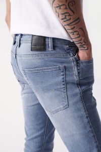 SOFT DENIM SKINNY JEANS