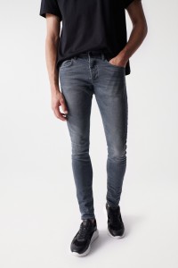 GRAUE SKINNY-JEANS