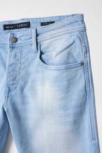 JEANS SKINNY AZUL CLARO S-ACTIV