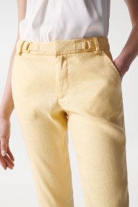 PANTALON CHINO EN LIN