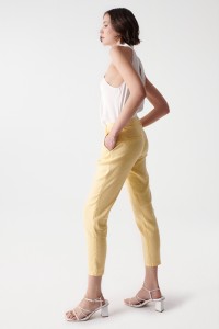 PANTALON CHINO EN LIN