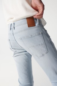 JEAN SKINNY BLEU CLAIR