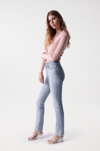 EMBROIDERED DESTINY PUSH UP JEANS