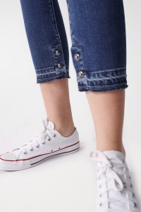 FAITH PUSH IN JEANS WITH DETAIL ON HEM