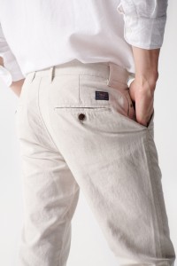 PANTALON CHINO COUPE SLIM