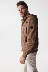 BLOUSON EN NYLON