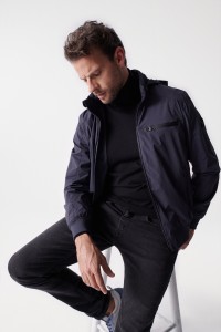 BLOUSON EN NYLON