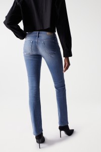 WONDER PUSH UP JEANS WITH PLAIT DETAIL ON THE POCKETS