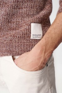 KNITTED SWEATER