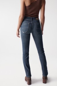 SLIM SECRET PUSH IN JEANS