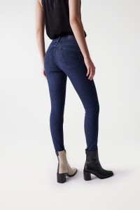 JEANS SECRET PUSH IN SKINNY