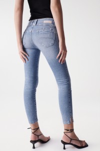 CROPPED MYSTERY PUSH UP-JEANS, SKINNY, MIT VERZIERUNG AN DEN TASCHEN