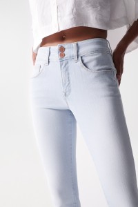 VAQUEROS SECRET PUSH IN CROPPED SKINNY