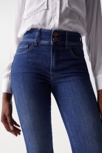 JEANS SECRET PUSH IN BOOTCUT