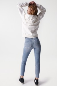 FAITH PUSH IN-JEANS MIT RISSEN