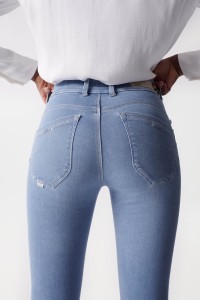 CROPPED SECRET PUSH IN-JEANS, SKINNY