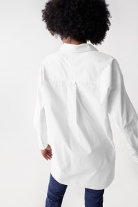 CAMISA OVERSIZE DE POPELINA