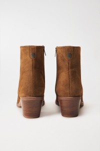 SUEDE COWBOY BOOTS