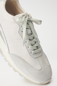 LEATHER AND NYLON TRAINERS