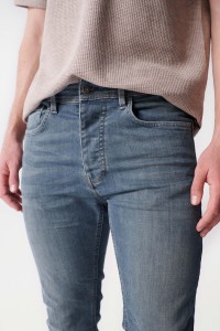 SKINNY-JEANS