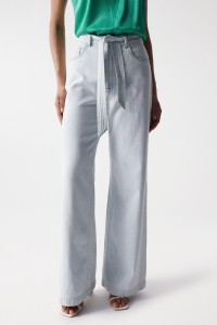 HIGH RISE PALAZZO-JEANS MIT GRTEL