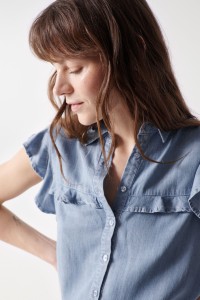 REGULAR FIT LIGHTDENIM BLOUSE