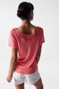 PLAIN T-SHIRT WITH LACE