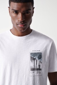 WHITE T-SHIRT WITH PRINT DESIGN