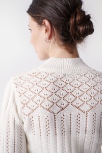 PULL EN MAILLE  POINT OUVERT