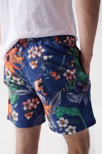 SWIMMING SHORTS WITH PRINT DESIGN AND DRAWSTRING