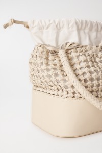 LEATHER HANDBAG WITH WOVEN EFFECT