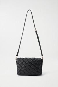 LEATHER BAG WITH BRAIDED EFFECT