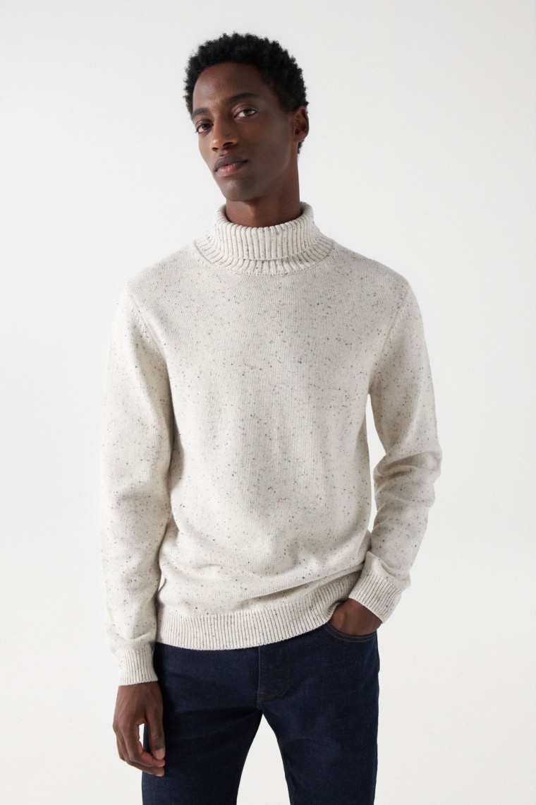 PULL EN MAILLE COL MONTANT