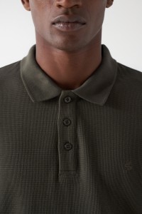 TEXTURED POLO SHIRT