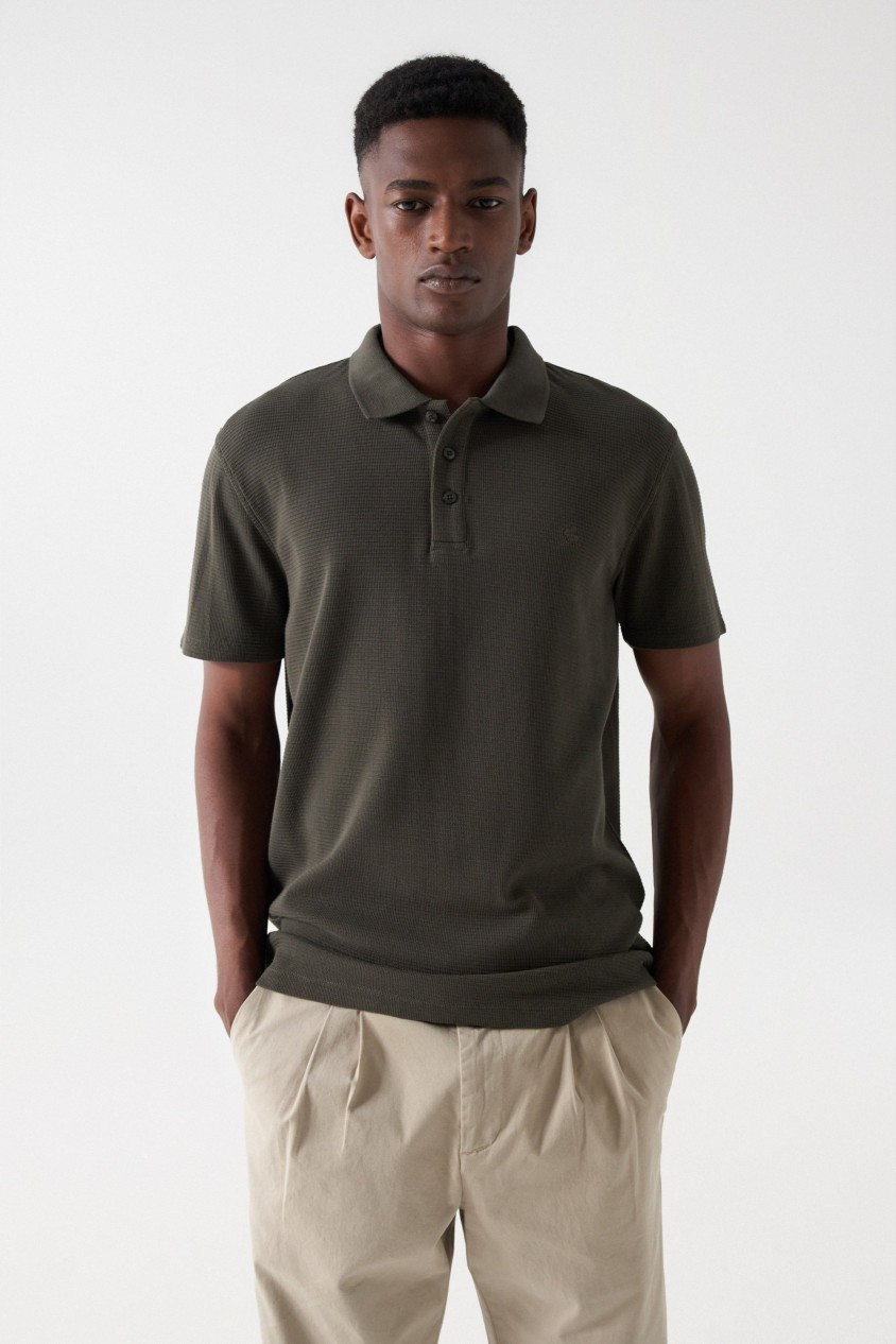 TEXTURED POLO SHIRT