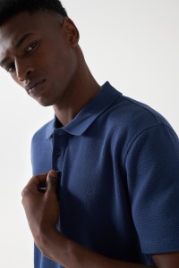 TEXTURED POLO SHIRT