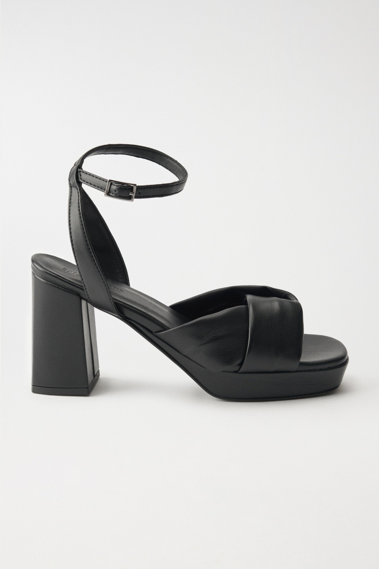 BLACK, HIGH-HEELED SANDALS