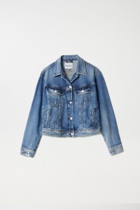 WEITE DENIM-JACKE